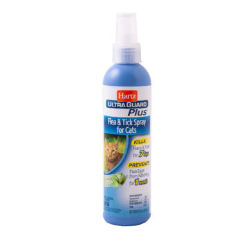 A flea and tick spray with aloe for cats, Hartz SKU 3270001864