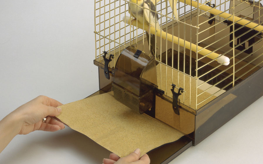 Hartz® Universal Gravel Paper with Limestone for All Birds Cages Hartz