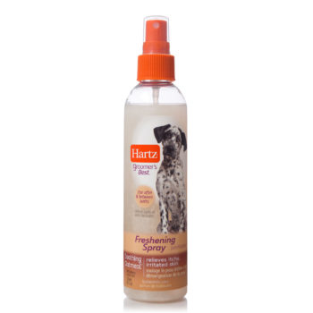 A grooming spray for dogs to relieve itchy skin, Hartz SKU 3270015404