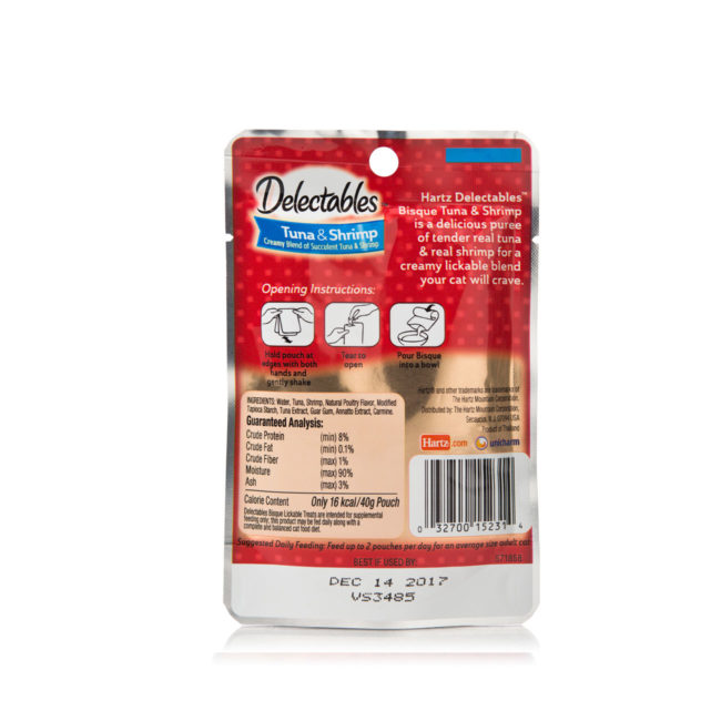 Hartz Delectables Lickable Treat for cats, back of package. Tuna and Shrimp Bisque.