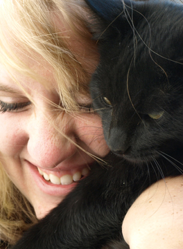 Cat owners, dog owners, become a Hartz Pet Insider!