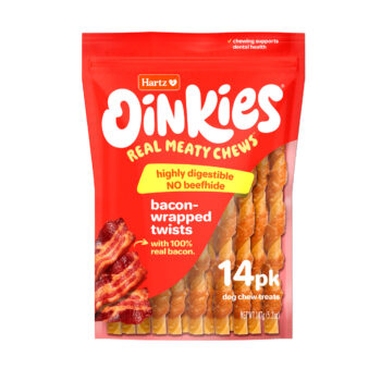 Hartz Oinkies Real Meaty Chews Bacon-Wrapped Twists. Front of package. SKU# 3270015921