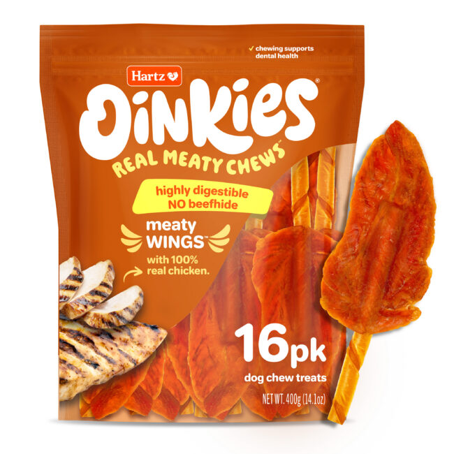 Hartz Oinkies Meaty Wings, with 100% real chicken. Wing-shaped chew made without beef rawhide. Hartz SKU 3270013307