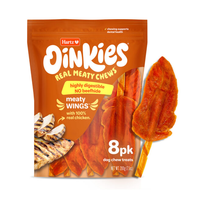 Hartz Oinkies Meaty Wings, with 100% real chicken. Wing-shaped chew made without beef rawhide. Hartz SKU 3270013306